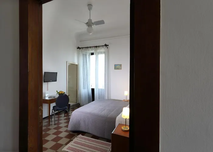 Ξενοδοχείο Astoria 2*