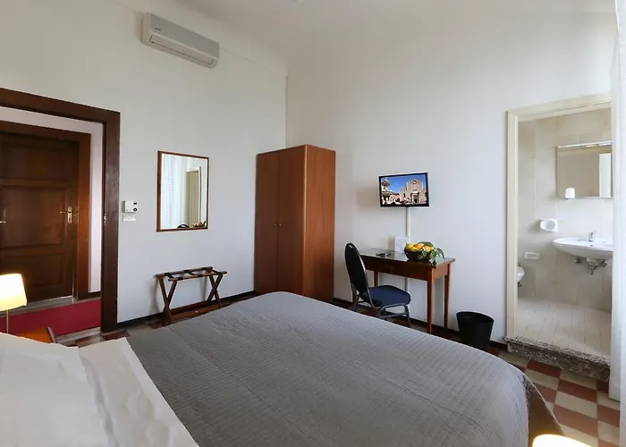 Hotel Astoria 2*