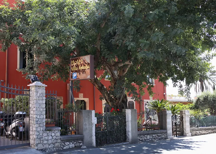 Astoria 2* Taormina
