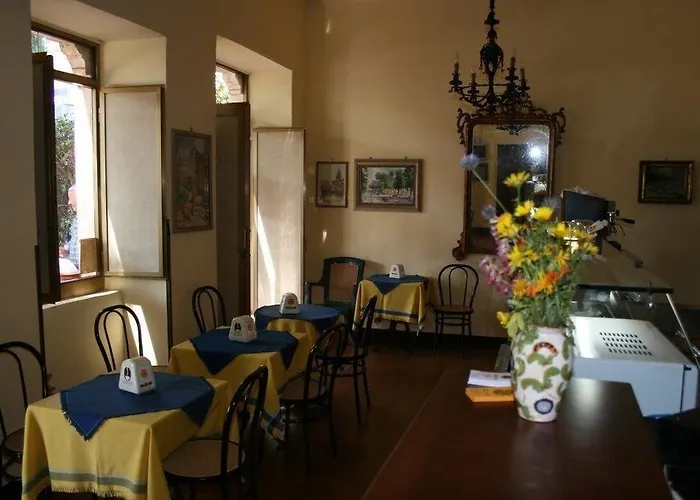 阿斯托利亚别墅酒店 酒店 陶尔米纳